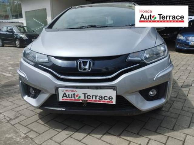 https://images10.gaadi.com/usedcar_image/4600887/original/f9ab8ac1774a876197b013f754c716b3.jpg?imwidth=6400