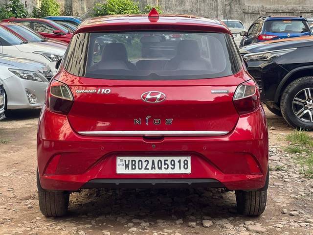 https://images10.gaadi.com/usedcar_image/4600895/original/processed_f3ed23de75687999ee8616cb4385ae4f.jpg?imwidth=6401