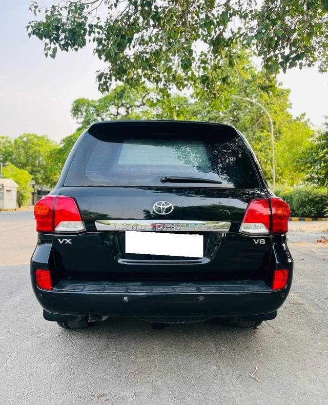 https://images10.gaadi.com/usedcar_image/4600897/original/processed_91084b9f0c35579dd24e82278663fa81.jpg?imwidth=6401