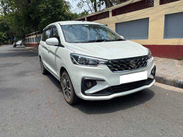 https://images10.gaadi.com/usedcar_image/4600961/original/processed_9af261922b35ee315d7681f10c30b4e2.jpg?imwidth=6400