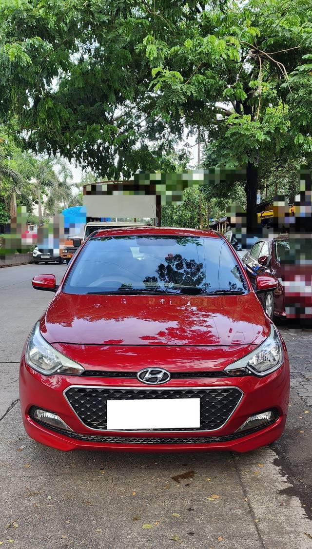 https://images10.gaadi.com/usedcar_image/4600974/original/processed_ab48334fdadd4894bfb5db463d01f96e.jpg?imwidth=6402