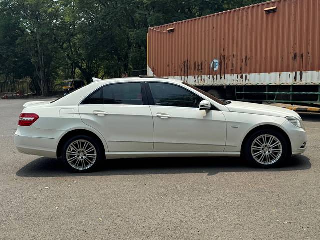https://images10.gaadi.com/usedcar_image/4600985/original/processed_729234e2-482e-443a-9684-5a729b7937e7.jpg?imwidth=6401