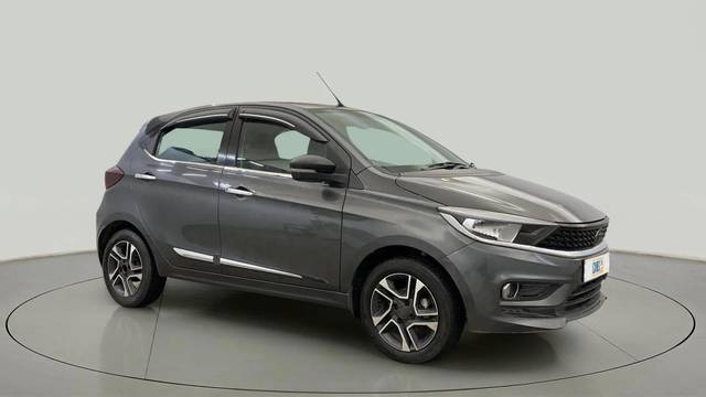 https://images10.gaadi.com/usedcar_image/4600987/original/71cd411a7dc55b7fbc44dc6f8ba07899.jpg?imwidth=6400