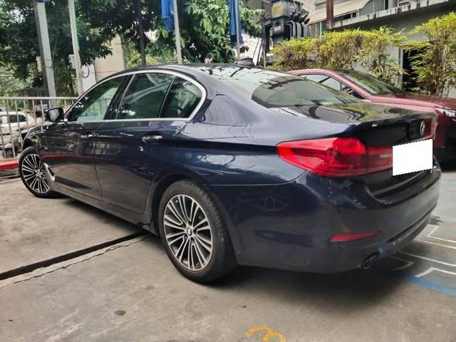 https://images10.gaadi.com/usedcar_image/4601007/original/processed_89f3ebb7-e80f-4ee6-9690-b725de6bd8a1.jpeg?imwidth=6402