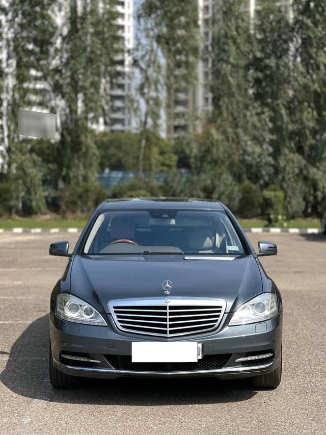 https://images10.gaadi.com/usedcar_image/4601014/original/processed_fd3551e959ddc19f41f56dace6e4f3a0.jpg?imwidth=6400