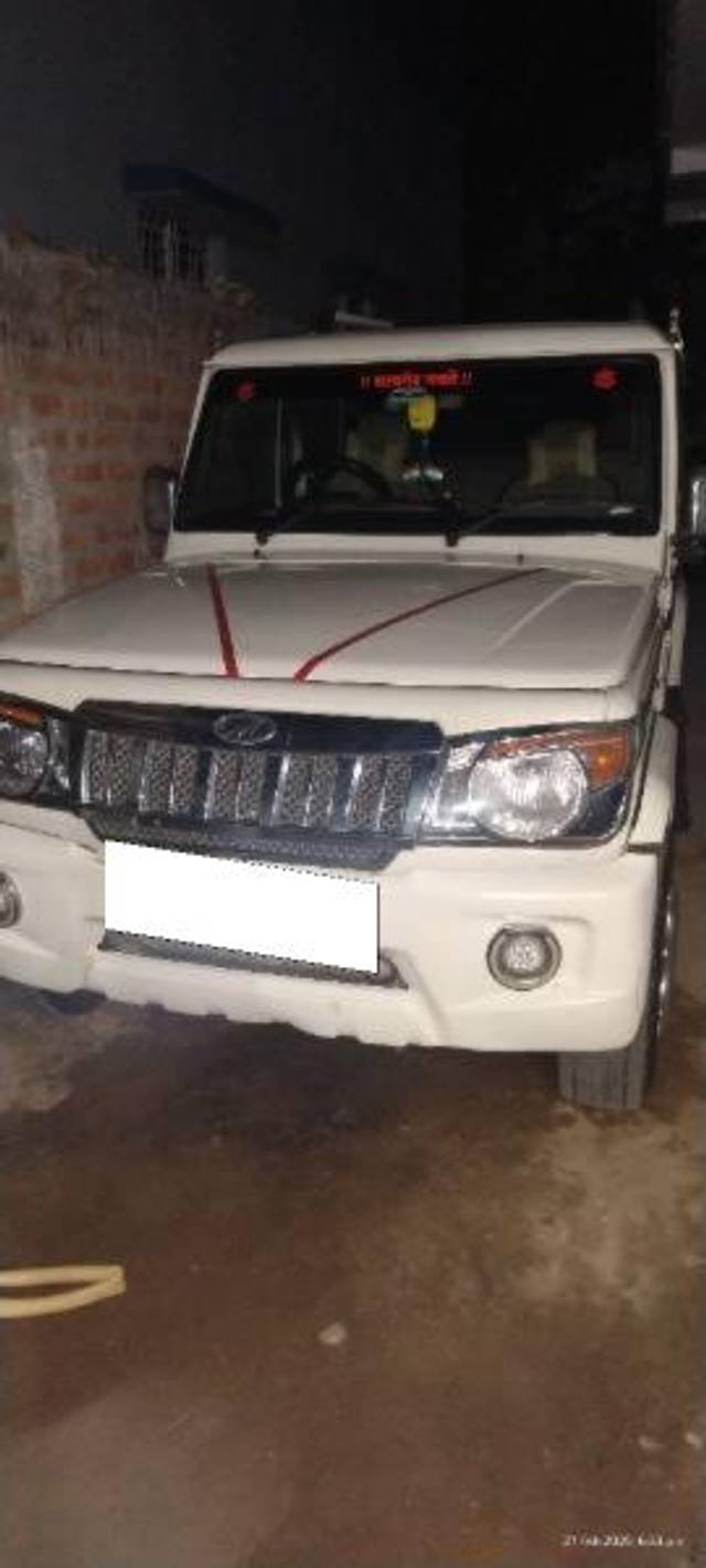 https://images10.gaadi.com/usedcar_image/4601021/original/processed_aa914e44-0fed-48e2-8855-d2b64da03351.jpg?imwidth=6400