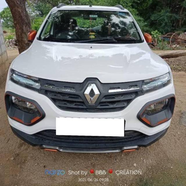 https://images10.gaadi.com/usedcar_image/4601028/original/processed_processed_a61ce931-30a9-4e8a-9c52-de47be048025.jpg?imwidth=6400