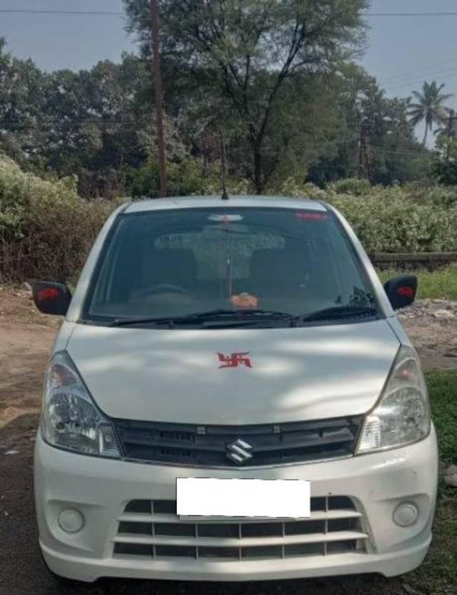 https://images10.gaadi.com/usedcar_image/4601034/original/processed_ca7a46b1-6cca-44dc-a257-58ec6ef18dbe.jpg?imwidth=6402