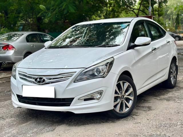 https://images10.gaadi.com/usedcar_image/4601039/original/processed_ee31f26b1058f40b830e93f325d02200.jpg?imwidth=6400