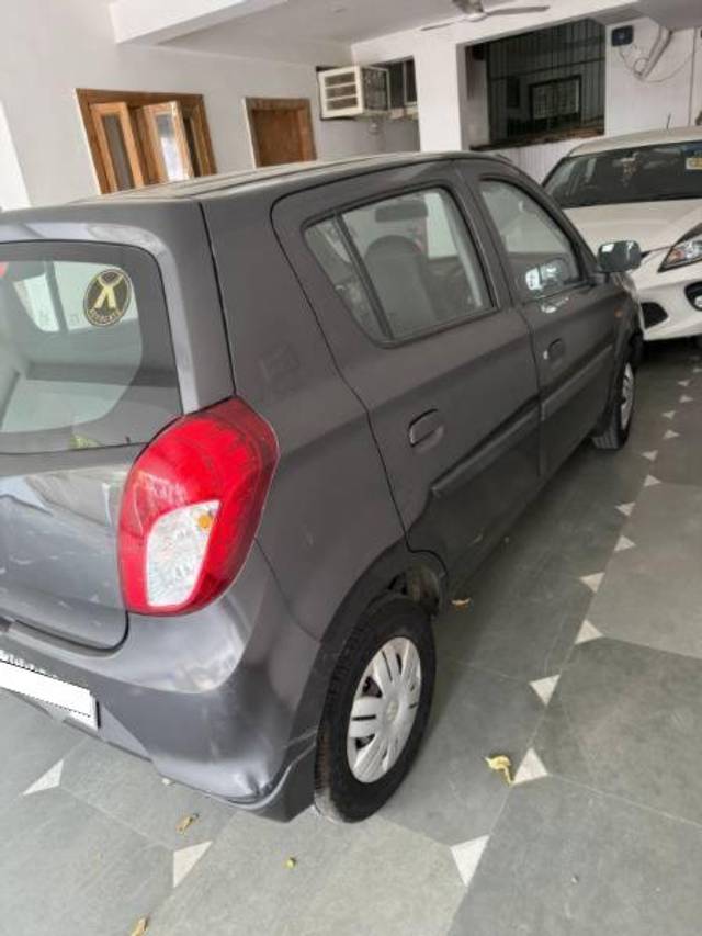 https://images10.gaadi.com/usedcar_image/4601097/original/processed_3965a00e-13f1-4162-b037-c55af7a830df.jpg?imwidth=6402