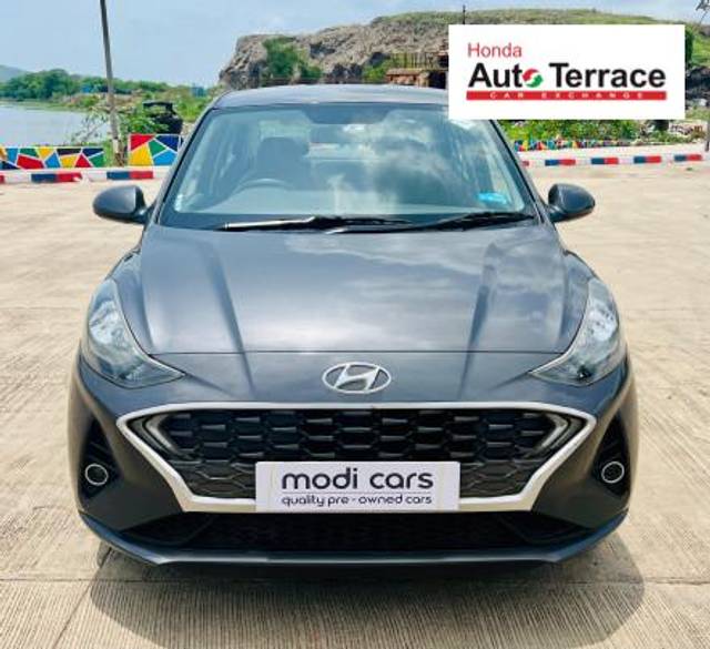 https://images10.gaadi.com/usedcar_image/4601150/original/b4720e8fdf1e58bf8976dbd2a81b5340.jpeg?imwidth=6400