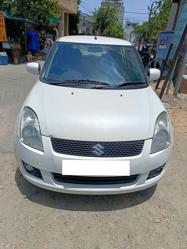https://images10.gaadi.com/usedcar_image/4601234/original/processed_74b872da0d4701997e48e67641de27a3.jpg?imwidth=6400