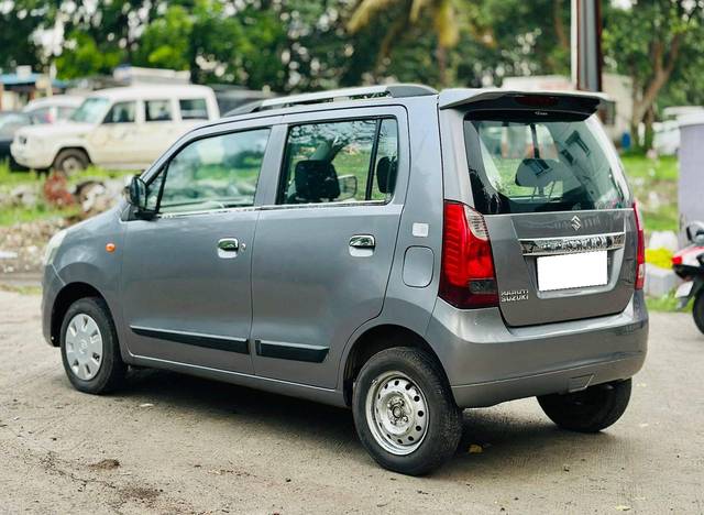 https://images10.gaadi.com/usedcar_image/4601244/original/processed_144b521afc4dab108d7cb263f7427a97.jpg?imwidth=6402
