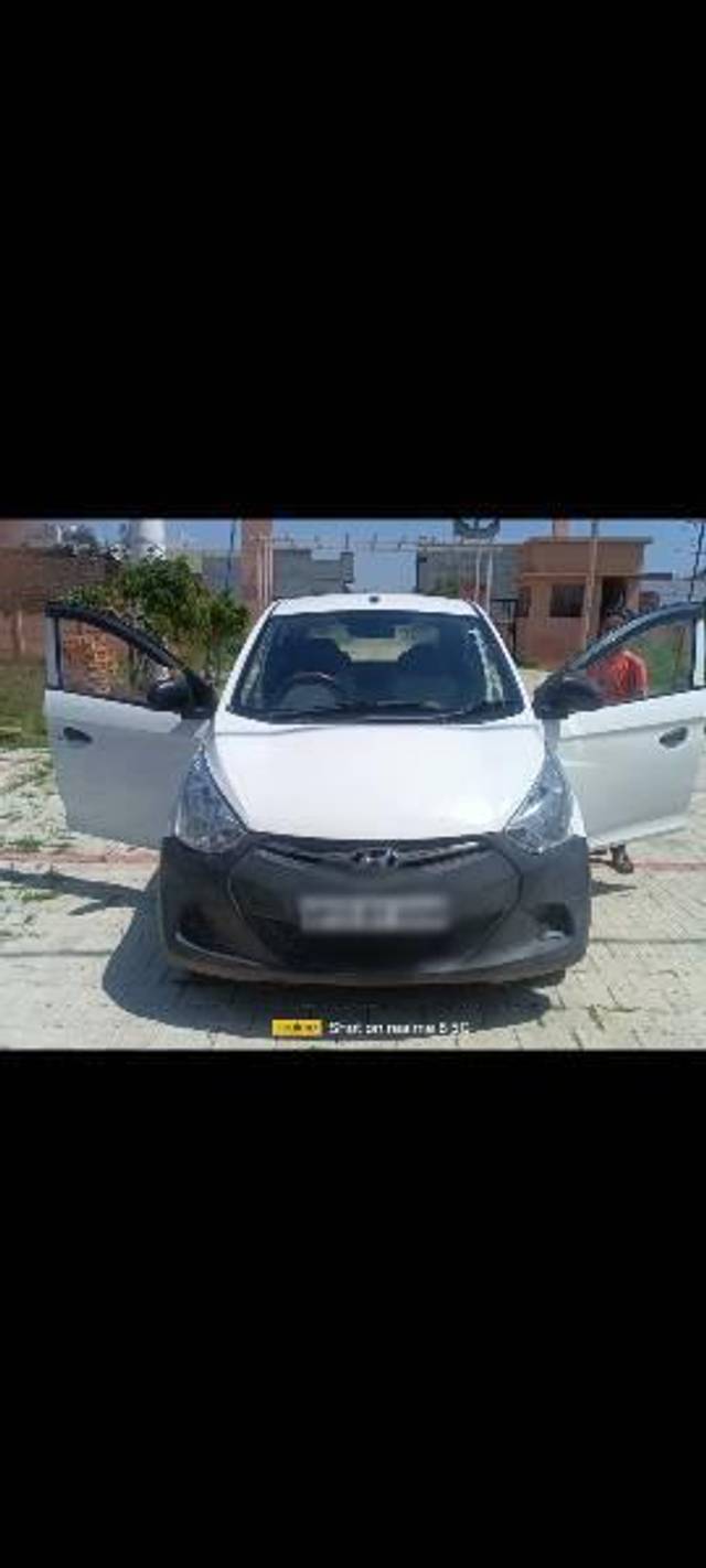 https://images10.gaadi.com/usedcar_image/4601275/original/processed_2f3bdc1f-8cd6-4d51-9811-a53245798aa0.jpg?imwidth=6400
