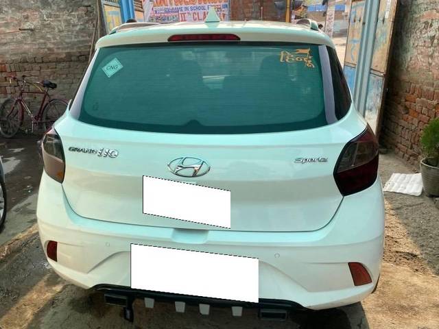 https://images10.gaadi.com/usedcar_image/4601278/original/processed_2766c169-2c35-4db9-be47-74587e92963b.jpeg?imwidth=6401