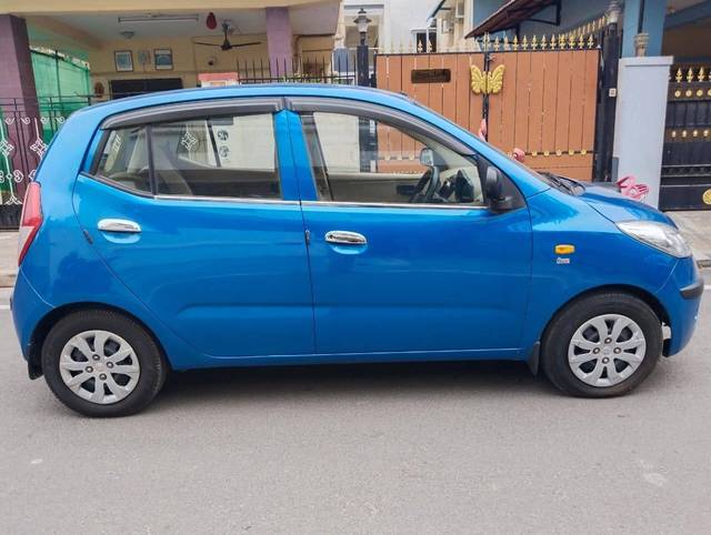 https://images10.gaadi.com/usedcar_image/4601289/original/processed_5b939d8a7232f43e2a2b08d11bc05e3d.jpg?imwidth=6401