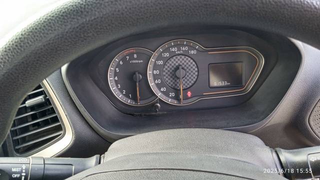 https://images10.gaadi.com/usedcar_image/4601302/original/31ebd5de9e069d975e4100c9fe621d81.jpg?imwidth=6401