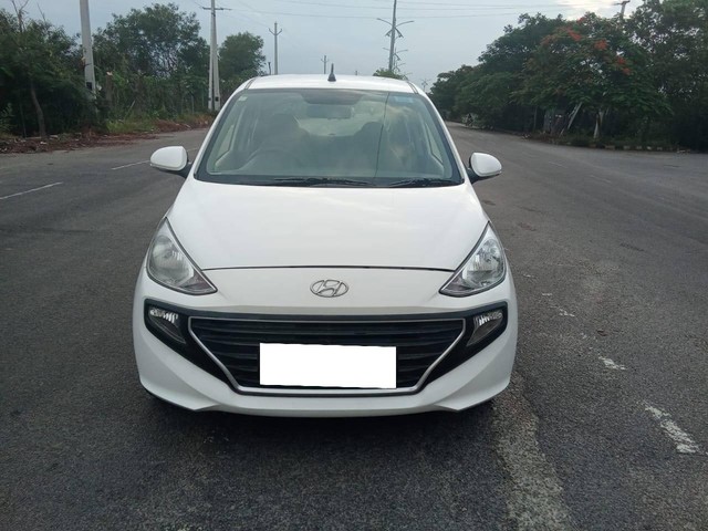 https://images10.gaadi.com/usedcar_image/4601302/original/processed_3d29645e6ad66b557b9e547cb0b22389.jpg?imwidth=6400