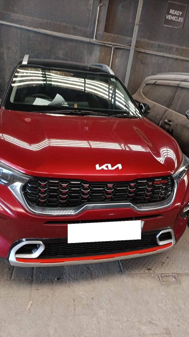 https://images10.gaadi.com/usedcar_image/4601316/original/processed_7e92c0f1-f428-4b6d-b094-aa5b53e448f1.jpg?imwidth=6400