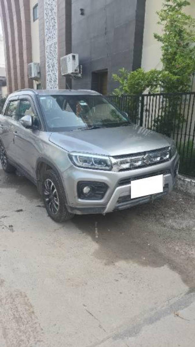 https://images10.gaadi.com/usedcar_image/4601324/original/processed_c7209a1e-52eb-42d2-a253-d9d138245408.jpeg?imwidth=6400