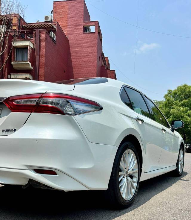 https://images10.gaadi.com/usedcar_image/4601362/original/processed_ff2da8d77b2924b6ae555c14149aad46.jpg?imwidth=6400