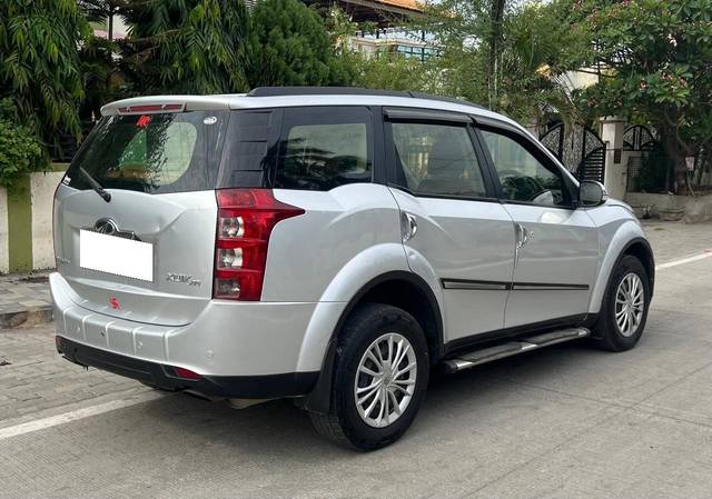 https://images10.gaadi.com/usedcar_image/4601370/original/processed_11101698d9d2f94665bb2b9046afeee5.jpg?imwidth=6402