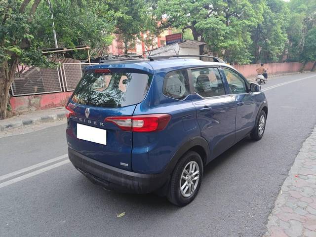 https://images10.gaadi.com/usedcar_image/4601371/original/processed_a22d5da67fd7401d28fa9749b84c9fa7.jpg?imwidth=6402