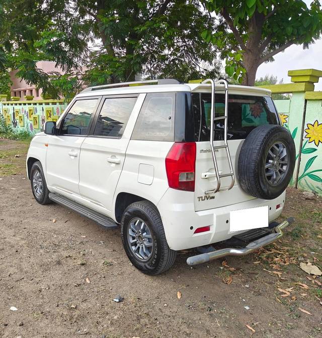 https://images10.gaadi.com/usedcar_image/4601383/original/processed_cfdefb055971dfc8867bc747ef6faa1c.jpg?imwidth=6402