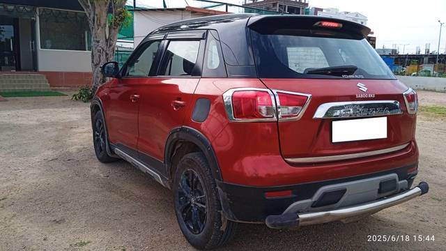 https://images10.gaadi.com/usedcar_image/4601404/original/processed_036186598d99d0e3fbfbaf45fe41d2fc.jpg?imwidth=6402