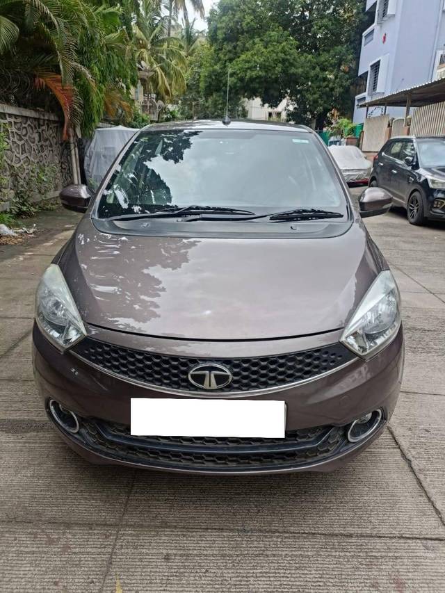 https://images10.gaadi.com/usedcar_image/4601406/original/processed_e034407475a773a5fc10ff747d40b013.jpg?imwidth=6400