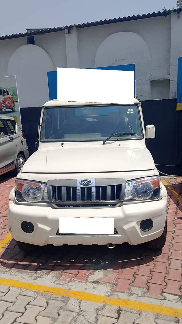 https://images10.gaadi.com/usedcar_image/4601415/original/processed_57563517-4a10-401c-b684-f1a5e530849d.jpg?imwidth=6400