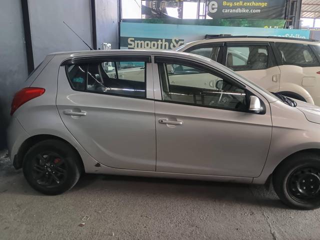 https://images10.gaadi.com/usedcar_image/4601423/original/processed_1c569456-0e60-4e92-bf71-5989834de0fc.jpg?imwidth=6401