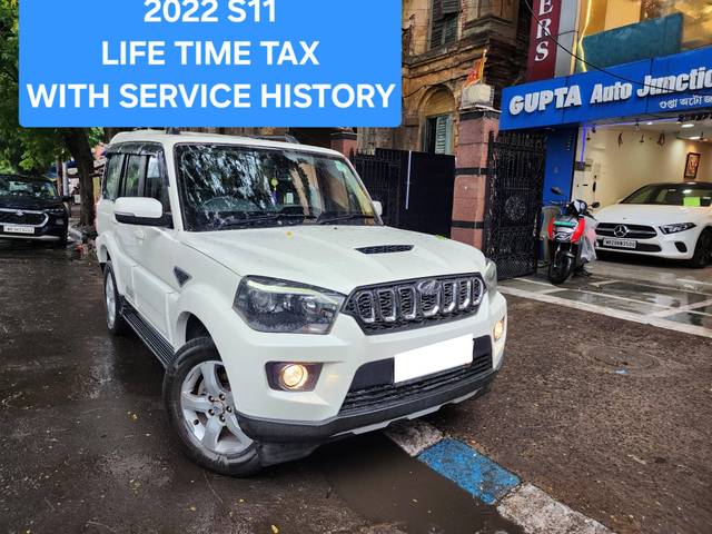 https://images10.gaadi.com/usedcar_image/4601426/original/processed_3095557e76208e3ea05ed8c1d663c67e.jpg?imwidth=6400