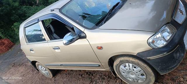 https://images10.gaadi.com/usedcar_image/4601430/original/processed_9e7fca41-fb1d-4895-9e6a-6b86e7165551.jpg?imwidth=6401