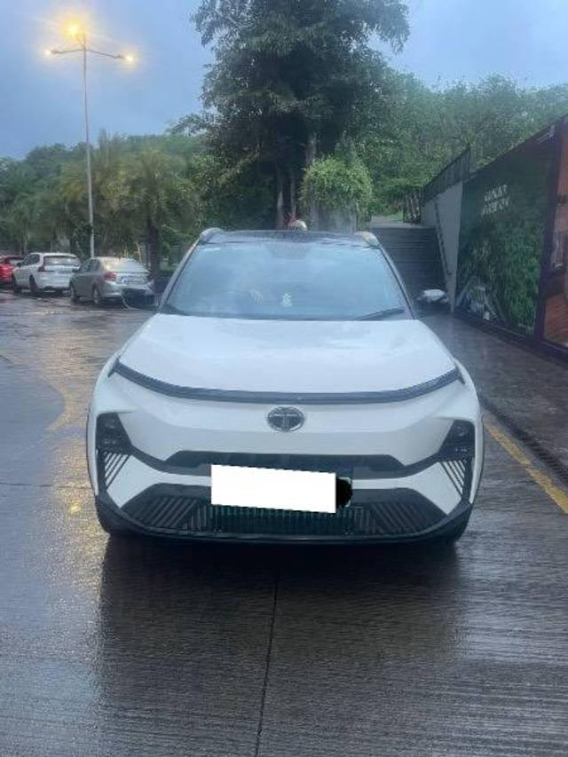 https://images10.gaadi.com/usedcar_image/4601432/original/processed_584bca46-9864-4457-9a1a-8180f4d23d98.jpeg?imwidth=6400