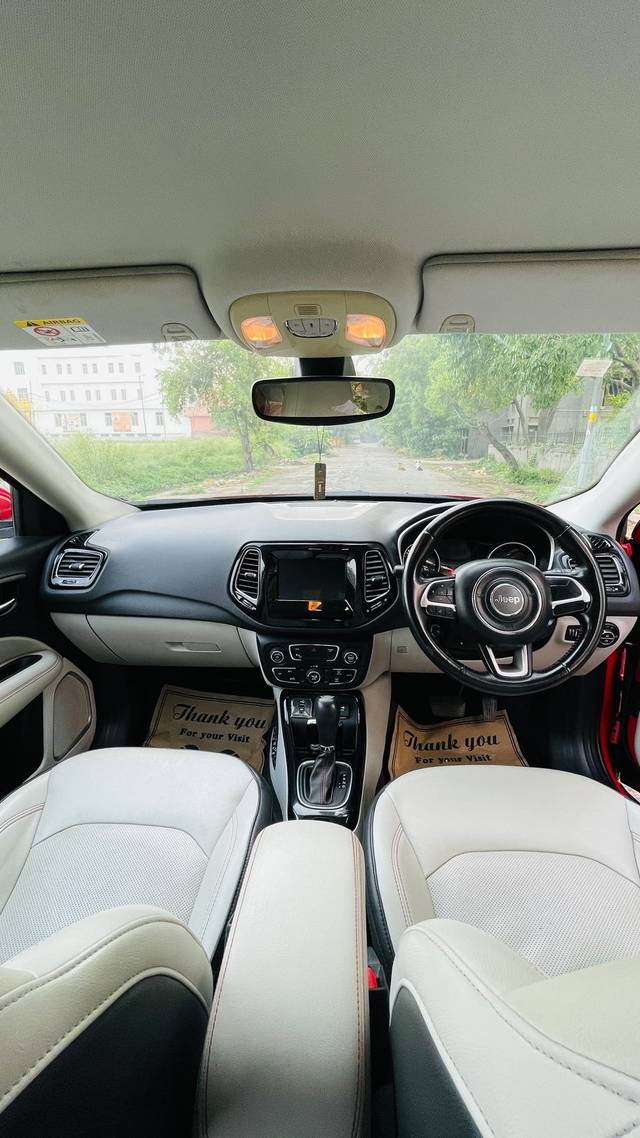 https://images10.gaadi.com/usedcar_image/4601434/original/349ee1470bba4243eb4231a36c0e6e3a.jpg?imwidth=6402