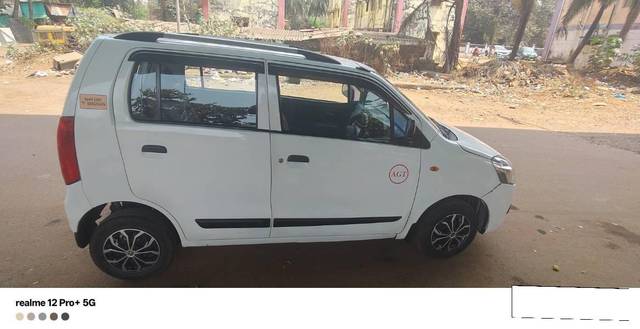 https://images10.gaadi.com/usedcar_image/4601450/original/processed_0855adff-3d3f-417a-943f-573b78d47291.jpg?imwidth=6401