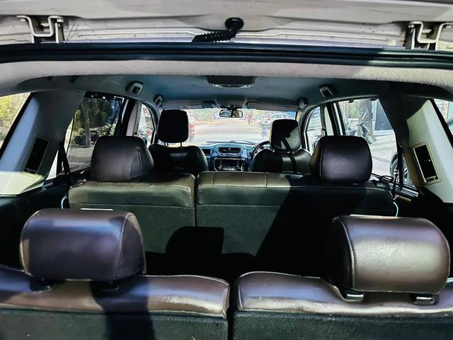 https://images10.gaadi.com/usedcar_image/4601458/original/a740f7eddb5666ccb3e983efdc05af57.jpg?imwidth=6402