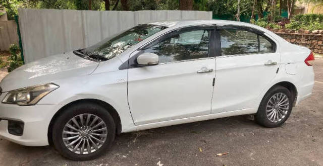 https://images10.gaadi.com/usedcar_image/4601511/original/processed_f241a481-390c-4ce1-970f-7ba6a63729c0.png?imwidth=6400