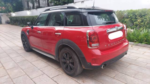 https://images10.gaadi.com/usedcar_image/4601522/original/processed_15acc5b94d3b4ed8999e7fcfcfee405f.jpg?imwidth=6402