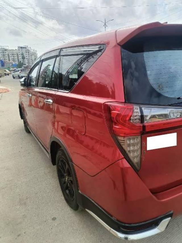 https://images10.gaadi.com/usedcar_image/4601536/original/processed_7ce8be76-5741-4d85-85dc-b248110712bd.jpg?imwidth=6401