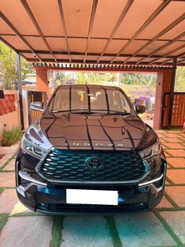 https://images10.gaadi.com/usedcar_image/4601543/original/processed_4b10345a-c56f-471d-91c6-a20a4362afe6.jpg?imwidth=6400