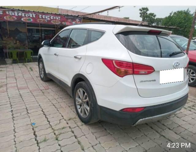 https://images10.gaadi.com/usedcar_image/4601546/original/processed_dc440b58-6826-4769-9b7a-58ca33199361.jpg?imwidth=6402
