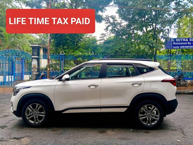 https://images10.gaadi.com/usedcar_image/4601551/original/processed_27af1542c21811cc2d7b4478b3b6e142.jpg?imwidth=6402