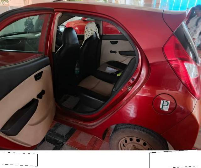 https://images10.gaadi.com/usedcar_image/4601643/original/processed_3407a384-e57a-486f-bf73-aa1c6c1a5783.jpg?imwidth=6401