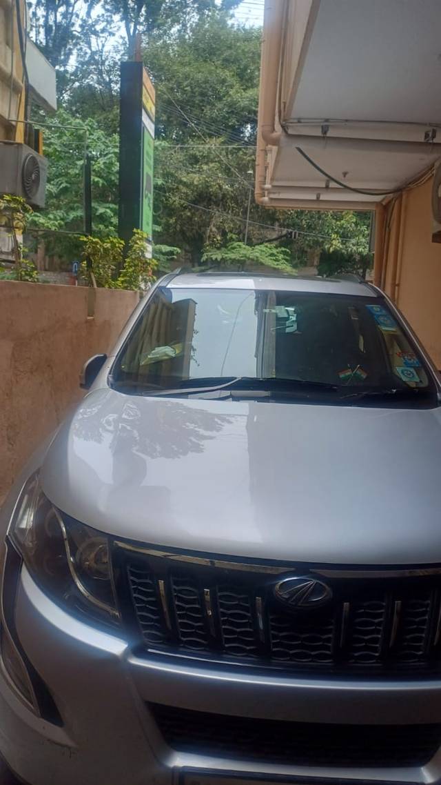 https://images10.gaadi.com/usedcar_image/4601651/original/58d689a2-aba3-4b47-8e50-50376e5dcc14.jpg?imwidth=6400