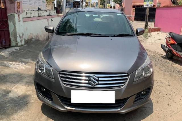 https://images10.gaadi.com/usedcar_image/4601703/original/processed_66dc26f3-7964-43f2-8581-8e87aff56372.jpeg?imwidth=6400