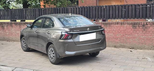 https://images10.gaadi.com/usedcar_image/4601715/original/processed_2ba2bde3-ea10-43a9-9a83-7fb06121c162.jpg?imwidth=6400