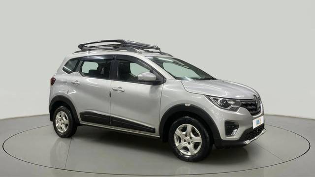 https://images10.gaadi.com/usedcar_image/4601730/original/26ed342e23c562ecaaeefb4d9d739e9c.jpg?imwidth=6400