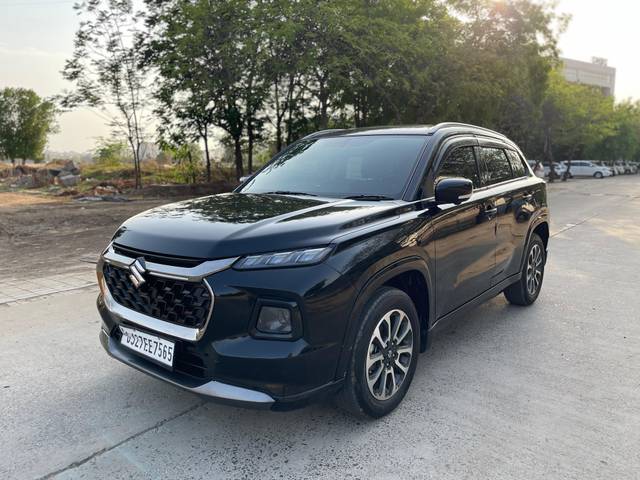 https://images10.gaadi.com/usedcar_image/4601759/original/4199c6beddfaacc003580a5e4625bb68.jpg?imwidth=6401